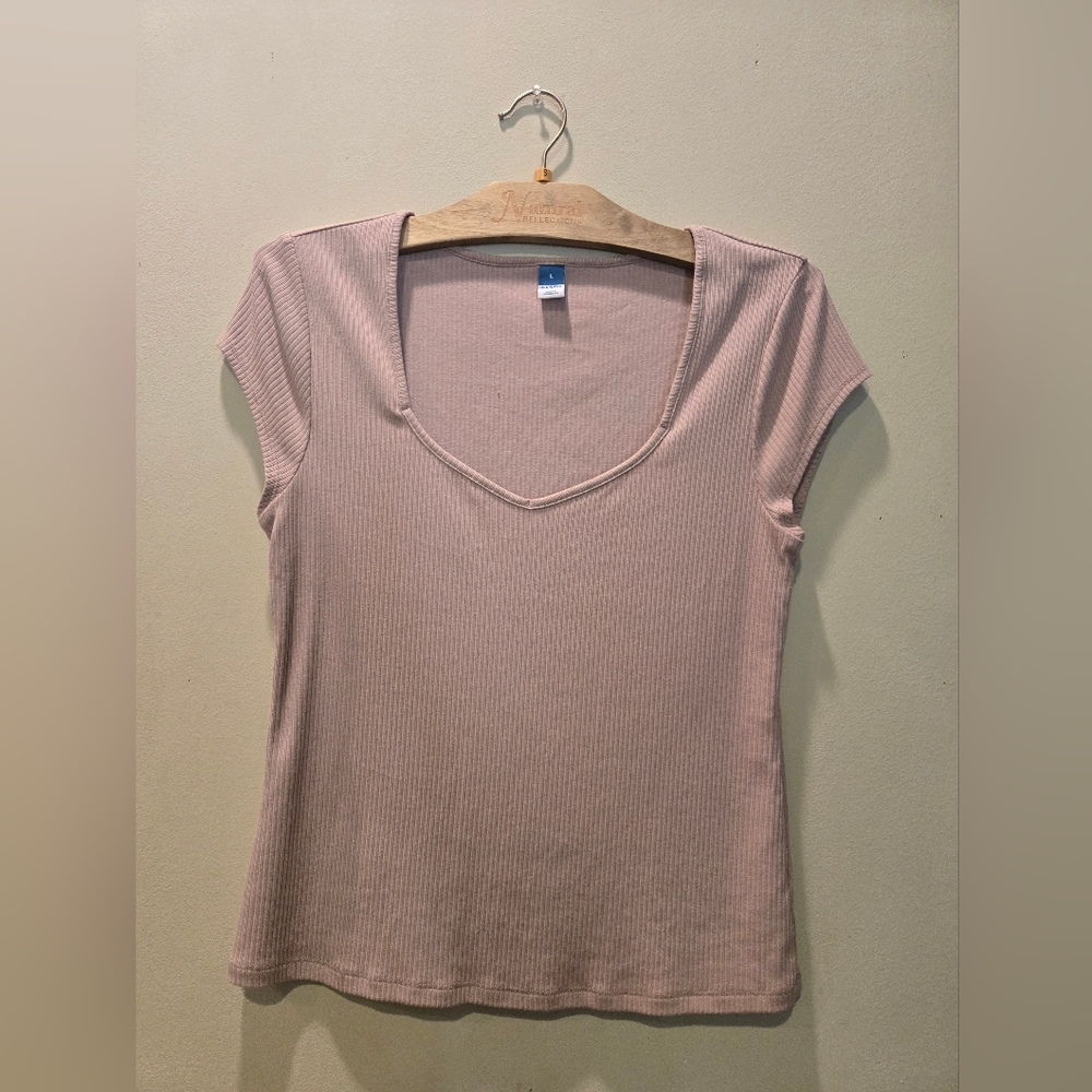 Women's Ribbed Pink Top